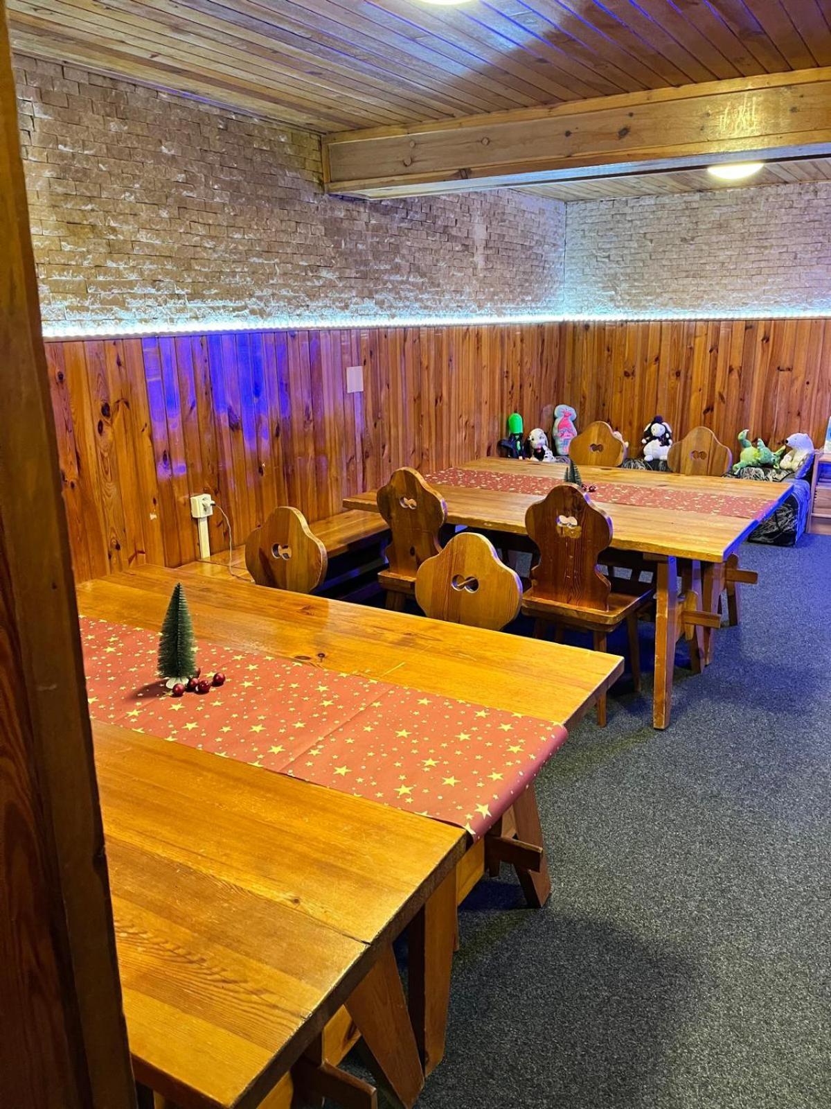 Elda Lodge *